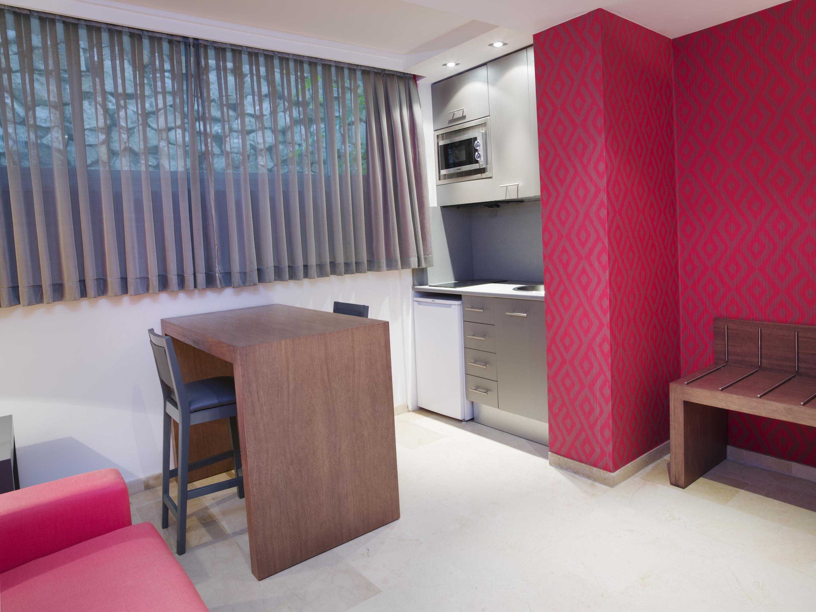 Hotel Ms Aguamarina 4*