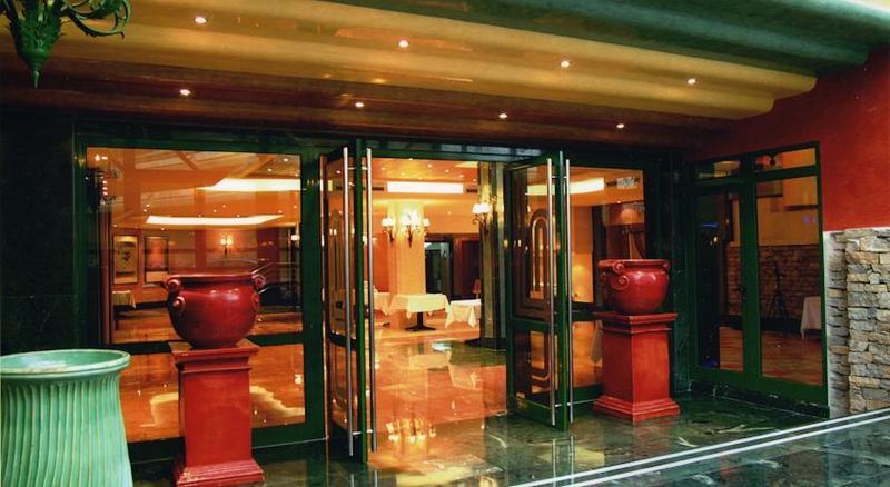 Ms Aguamarina Hotel 4*